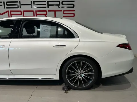 More photos of 2021 Mercedes-Benz S-Class S 580 at Fishers Imports - North West, IN