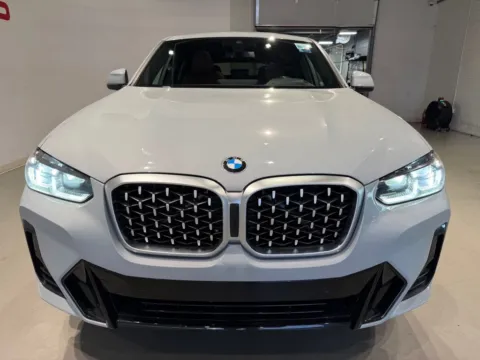 More photos of 2024 BMW X4 xDrive30i at Fishers Imports - North West, IN