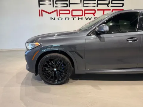 More photos of 2021 BMW X6 xDrive40i at Fishers Imports - North West, IN