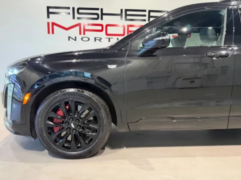More photos of 2024 Cadillac XT6 Sport at Fishers Imports - North West, IN
