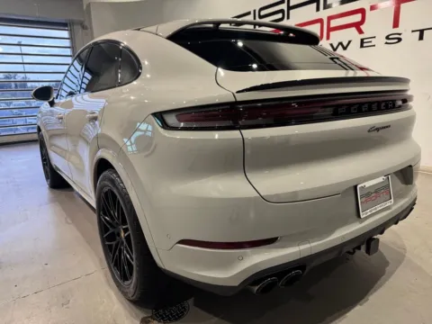 More photos of 2024 Porsche Cayenne Coupe at Fishers Imports - North West, IN