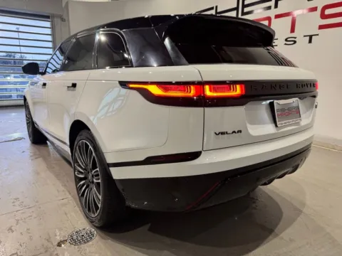 More photos of 2022 Land Rover Range Rover Velar P250 R-Dynamic S at Fishers Imports - North West, IN