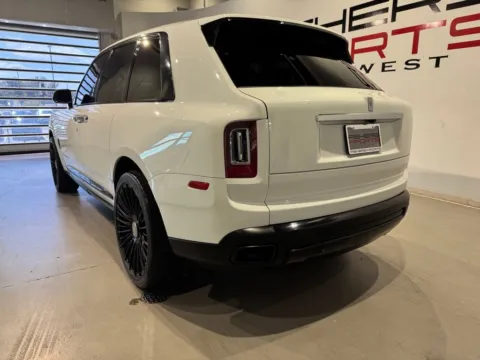 More photos of 2020 Rolls-Royce Cullinan at Fishers Imports - North West, IN