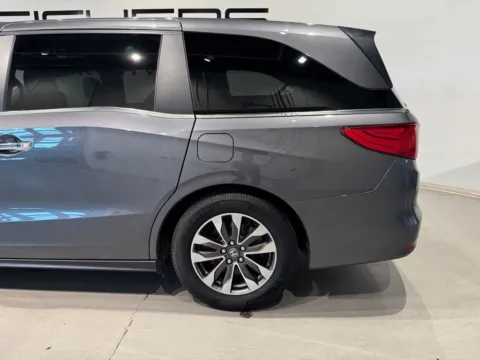 More photos of 2022 Honda Odyssey EX-L at Fishers Imports - North West, IN