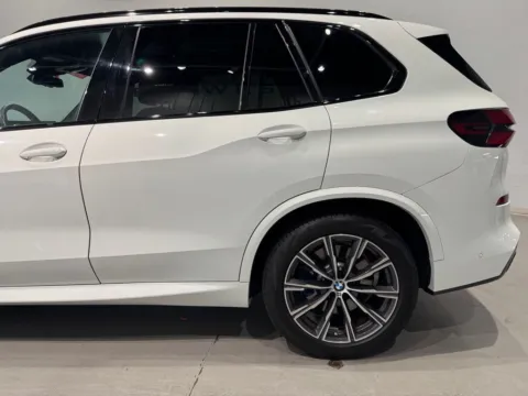 More photos of 2025 BMW X5 M60i at Fishers Imports - North West, IN