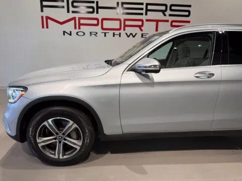 More photos of 2022 Mercedes-Benz GLC 300 at Fishers Imports - North West, IN