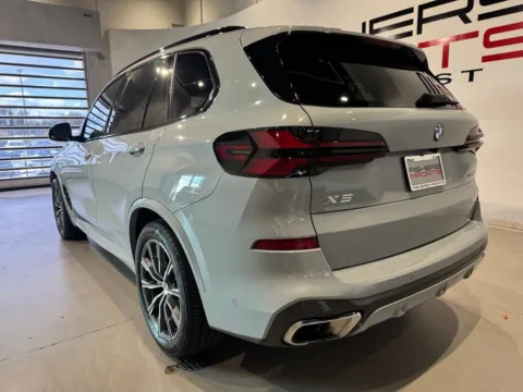 More photos of 2024 BMW X5 xDrive40i at Fishers Imports - North West, IN
