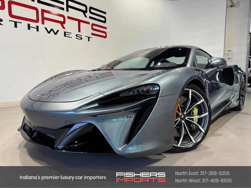 Unknown 2023 McLaren Artura TechLux for sale in Indianapolis, IN
