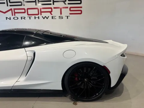 More photos of 2023 McLaren GT at Fishers Imports - North West, IN