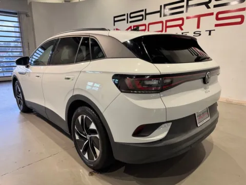 More photos of 2021 Volkswagen ID.4 Pro S at Fishers Imports - North West, IN