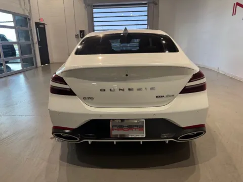 More photos of 2022 Genesis G70 3.3T at Fishers Imports - North West, IN