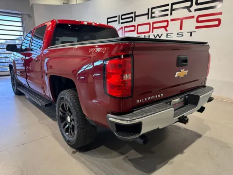 More photos of 2018 Chevrolet Silverado 1500 LT at Fishers Imports - North West, IN