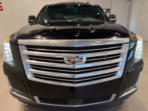 More photos of 2019 Cadillac Escalade Platinum Edition at Fishers Imports - North West, IN