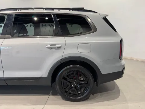 More photos of 2024 Kia Telluride SX X-Line at Fishers Imports - North West, IN