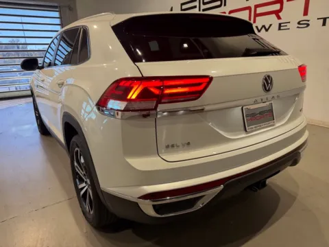 More photos of 2023 Volkswagen Atlas Cross Sport 3.6L V6 SEL at Fishers Imports - North West, IN