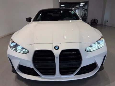 More photos of 2021 BMW M4 at Fishers Imports - North West, IN