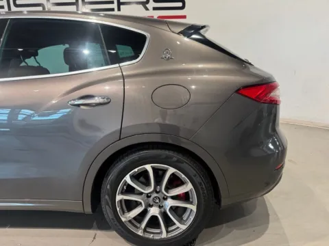 More photos of 2020 Maserati Levante S at Fishers Imports - North West, IN