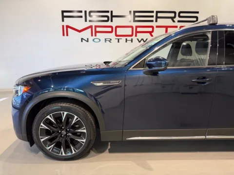 More photos of 2024 Mazda CX-90 PHEV Premium at Fishers Imports - North West, IN