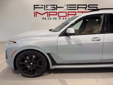 More photos of 2024 BMW X7 xDrive40i at Fishers Imports - North West, IN