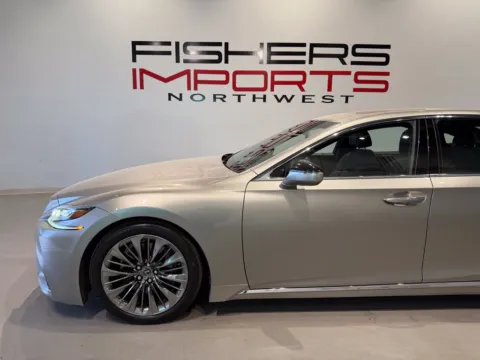 More photos of 2019 Lexus LS 500 Base at Fishers Imports - North West, IN