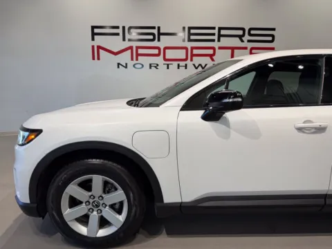 More photos of 2024 Honda Prologue EX at Fishers Imports - North West, IN