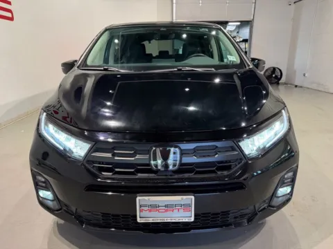 More photos of 2026 Honda Odyssey EX-L at Fishers Imports - North West, IN