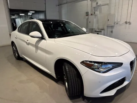 More photos of 2017 Alfa Romeo Giulia at Fishers Imports - North West, IN