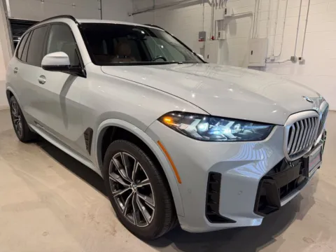 Another view of 2024 BMW X5 xDrive40i for sale in Indianapolis, IN at Fishers Imports - North West