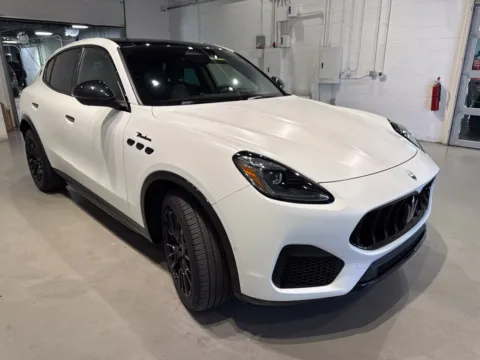 More photos of 2025 Maserati Grecale Modena at Fishers Imports - North West, IN