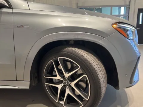 More photos of 2024 Mercedes-Benz GLE 53 AMG at Fishers Imports - North West, IN