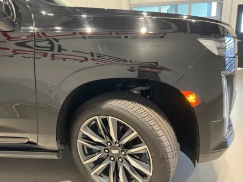 More photos of 2021 Cadillac Escalade Sport at Fishers Imports - North West, IN