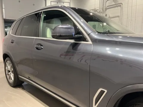More photos of 2021 BMW X5 xDrive40i at Fishers Imports - North West, IN
