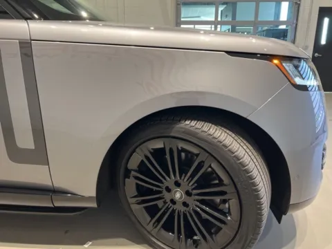 More photos of 2024 Land Rover Range Rover SE at Fishers Imports - North West, IN