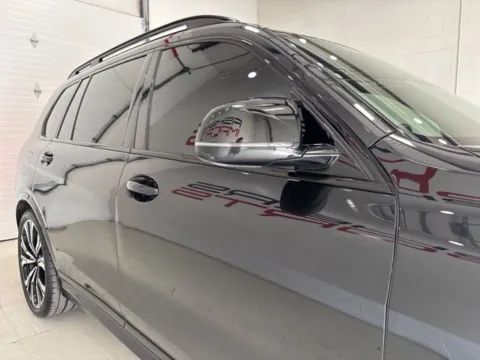 More photos of 2024 BMW X7 M60i at Fishers Imports - North West, IN