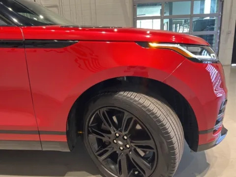 More photos of 2022 Land Rover Range Rover Velar P250 R-Dynamic S at Fishers Imports - North West, IN