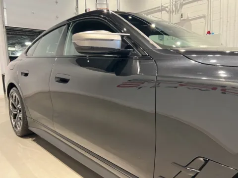 More photos of 2022 BMW i4 M50 at Fishers Imports - North West, IN