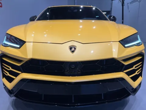 Photos of 2021 Lamborghini Urus for sale in Indianapolis, IN at Fishers Imports - North West