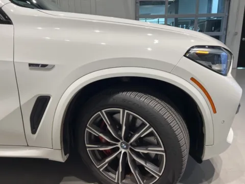 More photos of 2023 BMW X5 xDrive45e at Fishers Imports - North West, IN