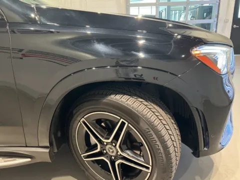 More photos of 2023 Mercedes-Benz GLE 350 at Fishers Imports - North West, IN