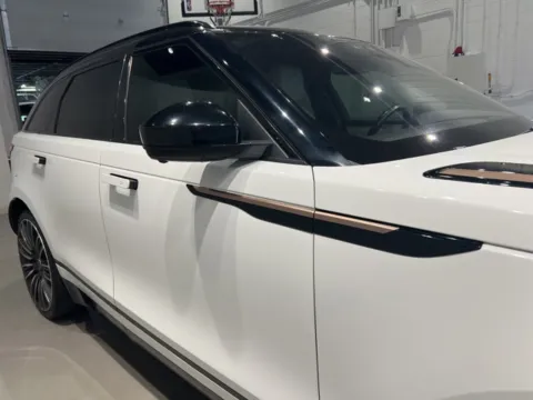 More photos of 2019 Land Rover Range Rover Velar SE R-Dynamic at Fishers Imports - North West, IN