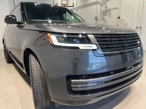 Another view of 2024 Land Rover Range Rover SE for sale in Indianapolis, IN at Fishers Imports - North West