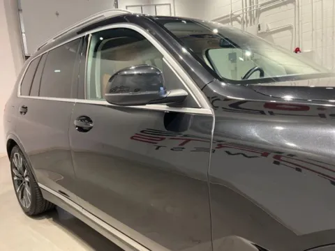 More photos of 2023 BMW X7 xDrive40i at Fishers Imports - North West, IN