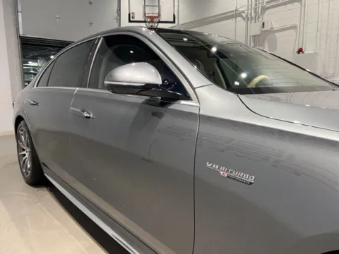 More photos of 2025 Mercedes-Benz S-Class S 63 E AMG at Fishers Imports - North West, IN