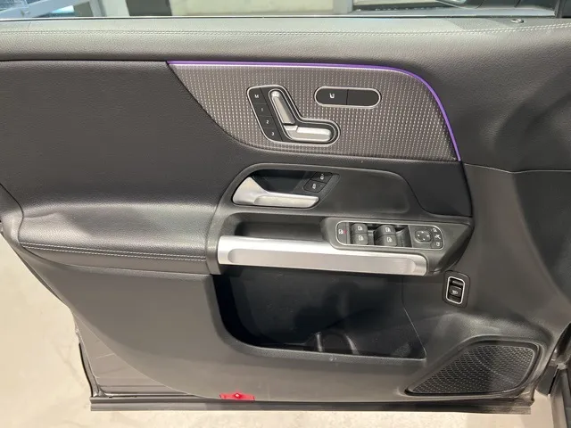 View 16