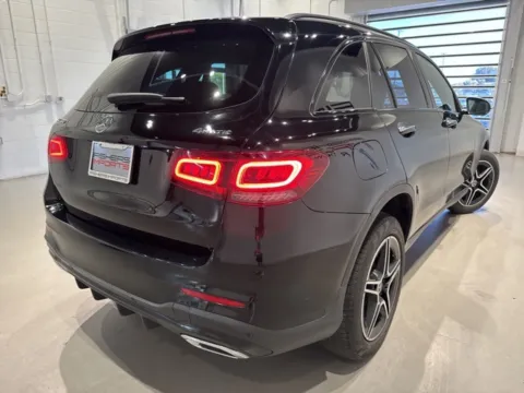 More photos of 2022 Mercedes-Benz GLC 300 at Fishers Imports - North West, IN