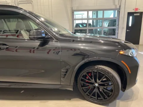 More photos of 2024 BMW X5 xDrive40i at Fishers Imports - North West, IN
