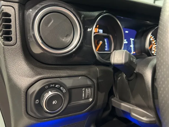 View 25