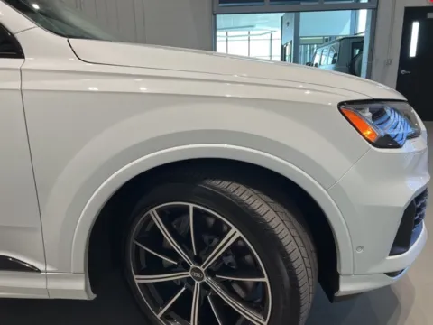 More photos of 2023 Audi Q7 55 Prestige at Fishers Imports - North West, IN