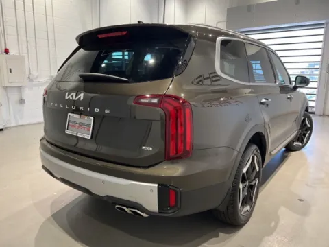 More photos of 2024 Kia Telluride S at Fishers Imports - North West, IN