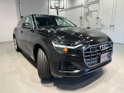 Photos of 2022 Audi Q8 55 Premium Plus for sale in Indianapolis, IN at Fishers Imports - North West